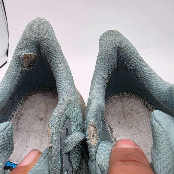 Hoka One One Challenger ATR 7 Womens 8.5B Green Yellow Running Shoes Lightweight - Picture 7 of 13